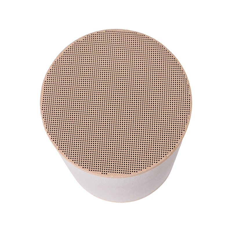 Catalisador SCRF (DPF revestido com base Cu-Fe) Catalisador SCRF (DPF revestido com base Cu-Fe)