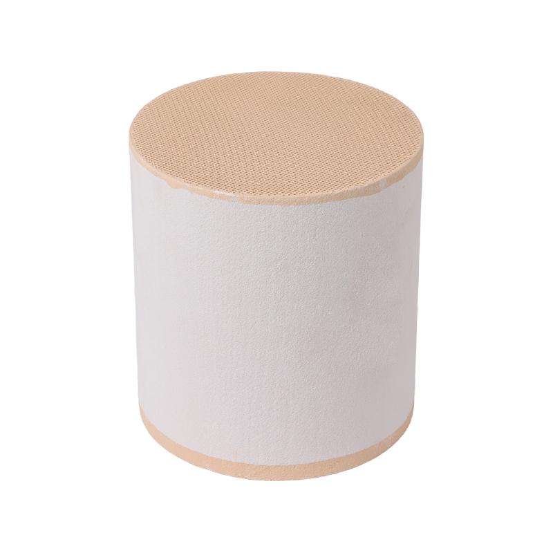 Catalisador SCRF (DPF revestido com base Cu-Fe) Catalisador SCRF (DPF revestido com base Cu-Fe)