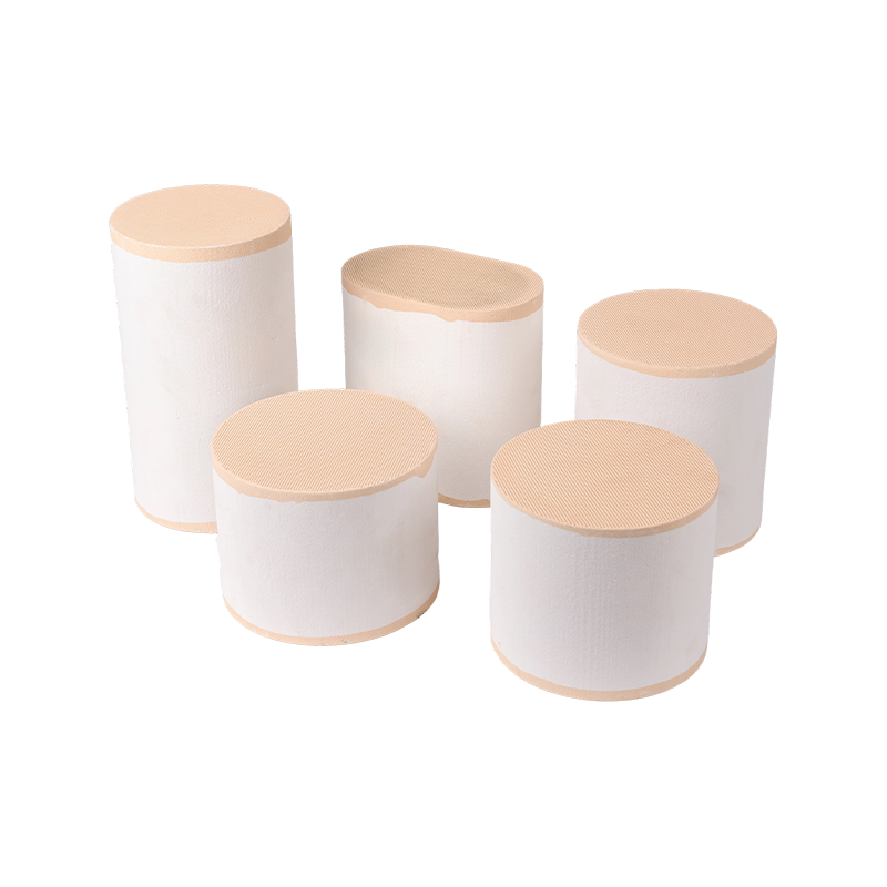 Catalisador SCRF (DPF revestido com base Cu-Fe) Catalisador SCRF (DPF revestido com base Cu-Fe)
